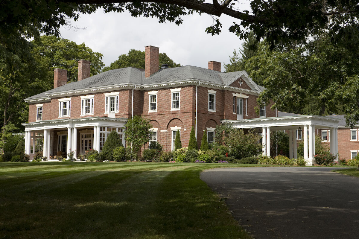 Sugar Hill Assisted Living Facility | Allegrone