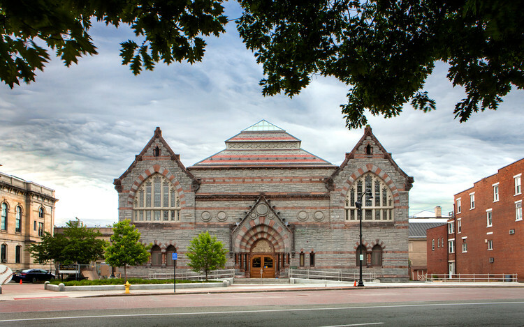 Newly restored Berkshire Anthenaeum